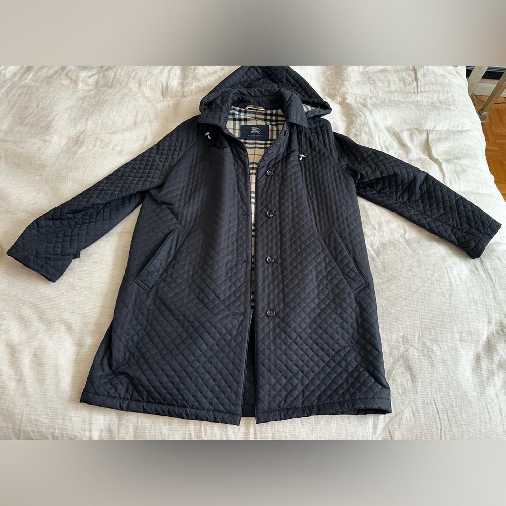 Burberry Black Puffer Jacket with Quilted Design